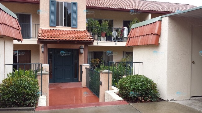 Primary Photo - 1 Bed/1Bath in The Grove Gated Carlsbad Co...