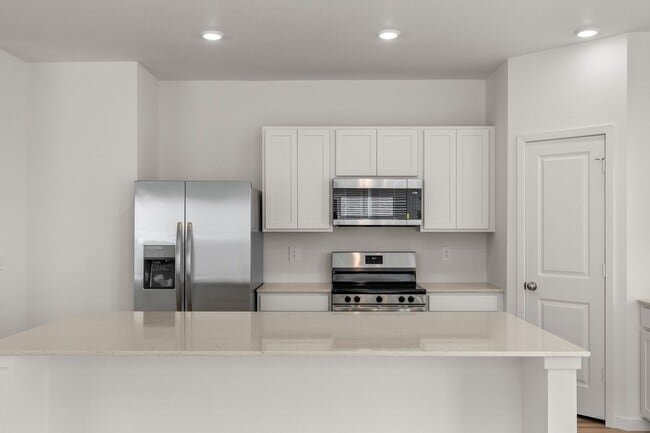 Building Photo - 6155 Drum Pl