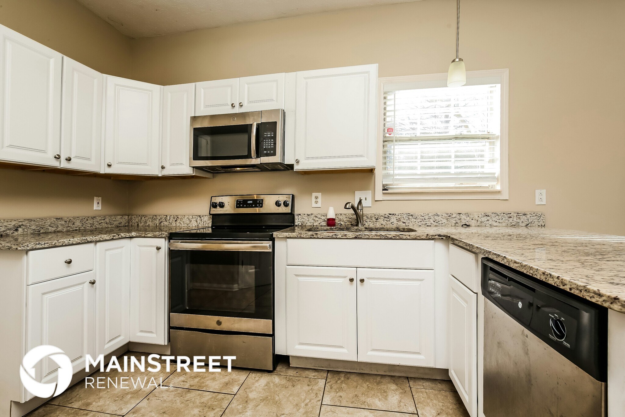 Building Photo - 900 Split Oak Dr