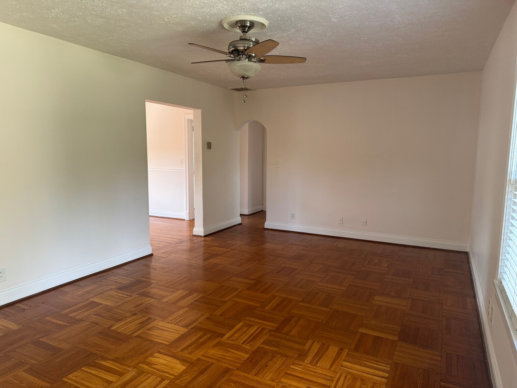 Building Photo - 900 Audubon Pky