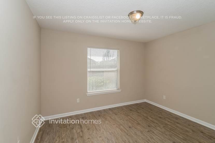 Building Photo - 1565 W Windy Willow Dr
