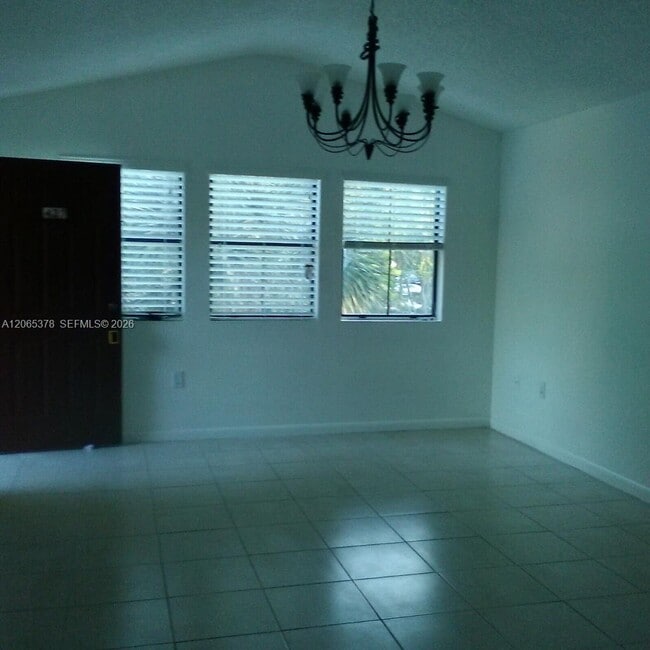 Building Photo - 10441 SW 156th Ct