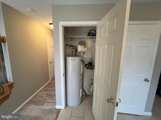 Building Photo - 47745 Devin Cir