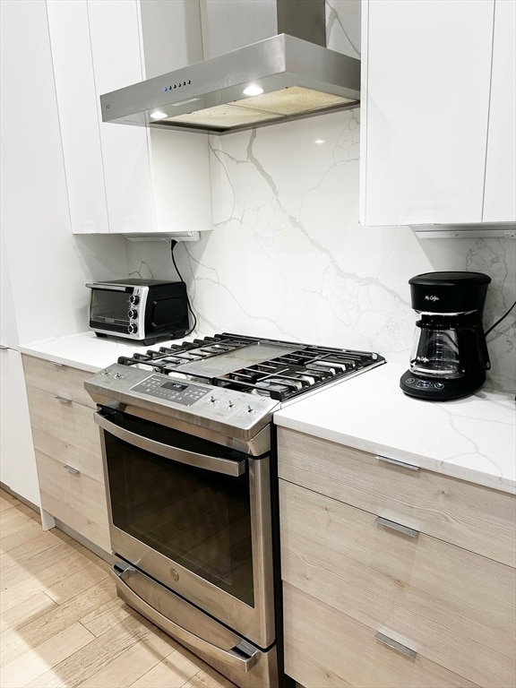 Building Photo - 360 Meridian St