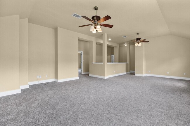 Building Photo - 10128 Channel Island Dr