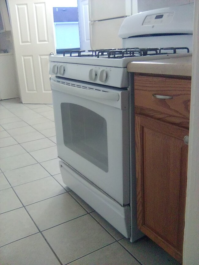 Building Photo - 1 bedroom apartment for rent