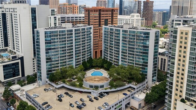 Building Photo - 950 W Peachtree St NW