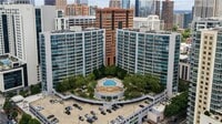 Building Photo - 950 W Peachtree St NW
