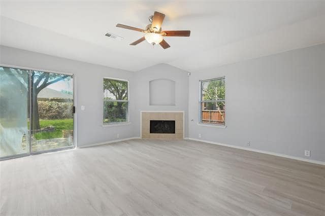 Building Photo - 201 Lakefield Dr