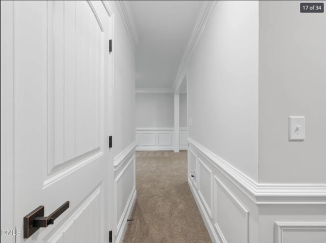 Building Photo - 316 Howland Ave