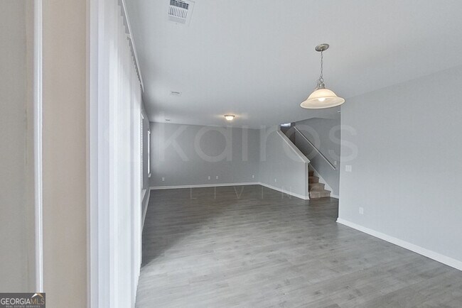 Building Photo - 108 Ebenezer Blf Wy