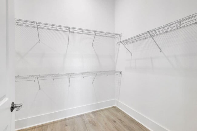 Building Photo - 11953 SW Vano Wy