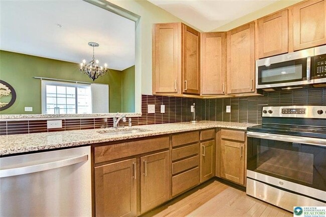 Building Photo - 4492 Cottonwood Dr