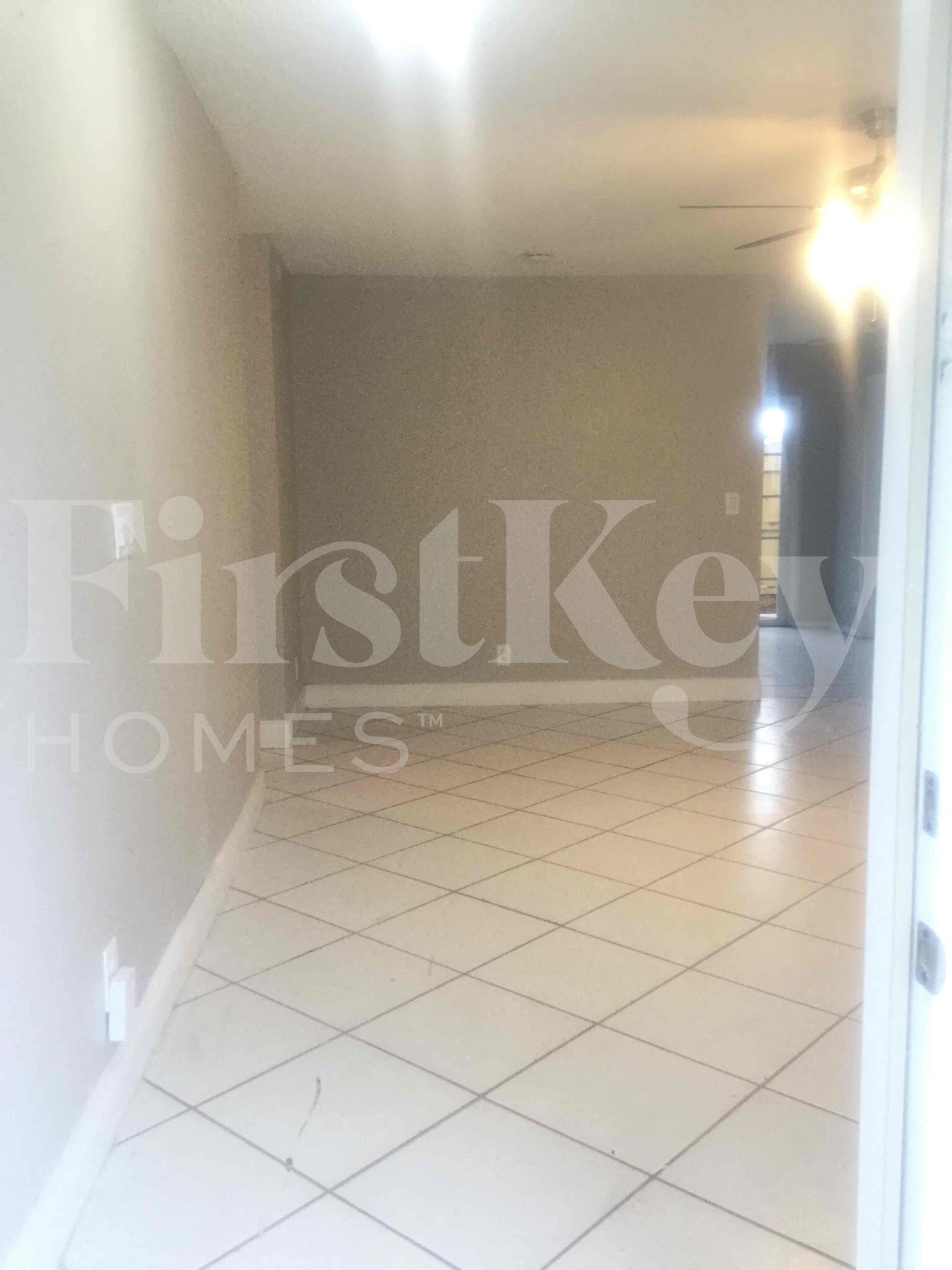 Building Photo - 6129 Moonbeam Dr