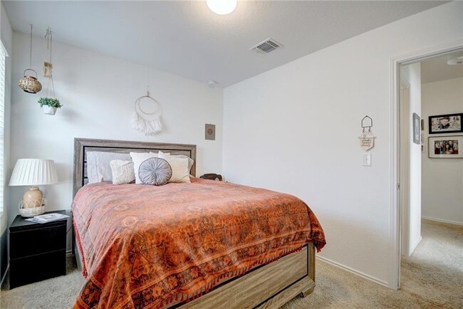 Building Photo - 3514 Batson Dr