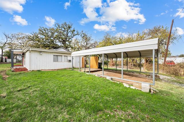 Building Photo - 705 Moseley St