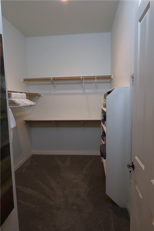 Building Photo - 2885 Esmerelda Dr