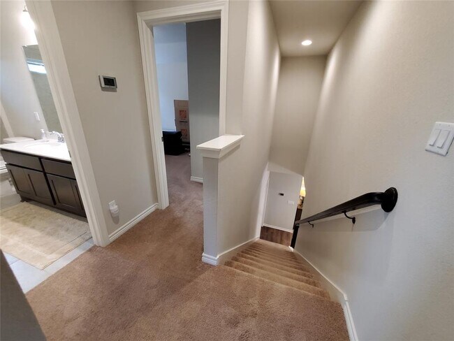 Building Photo - 1633 Winding Stream Trail