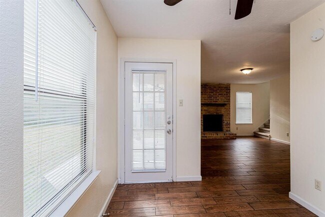 Building Photo - 7804 Chimayo Cove