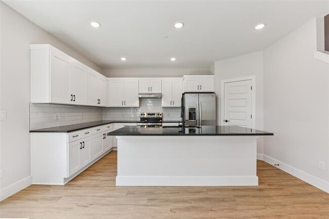 Building Photo - 9311 Curious Squirrel St