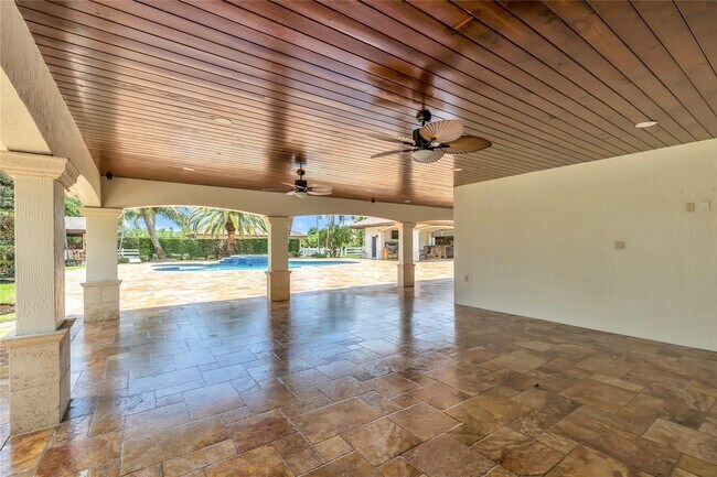 Building Photo - 6300 SW 190th Ave