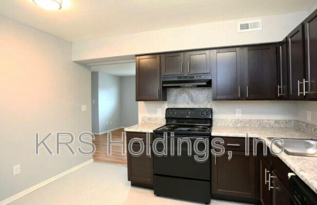 Building Photo - 4106 Newsome Dr