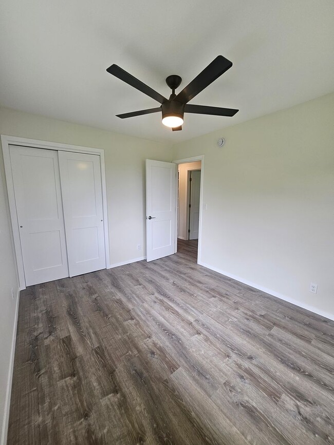 Building Photo - Beautiful NEW 3 Bedroom 2 Bath Home off South Kulani