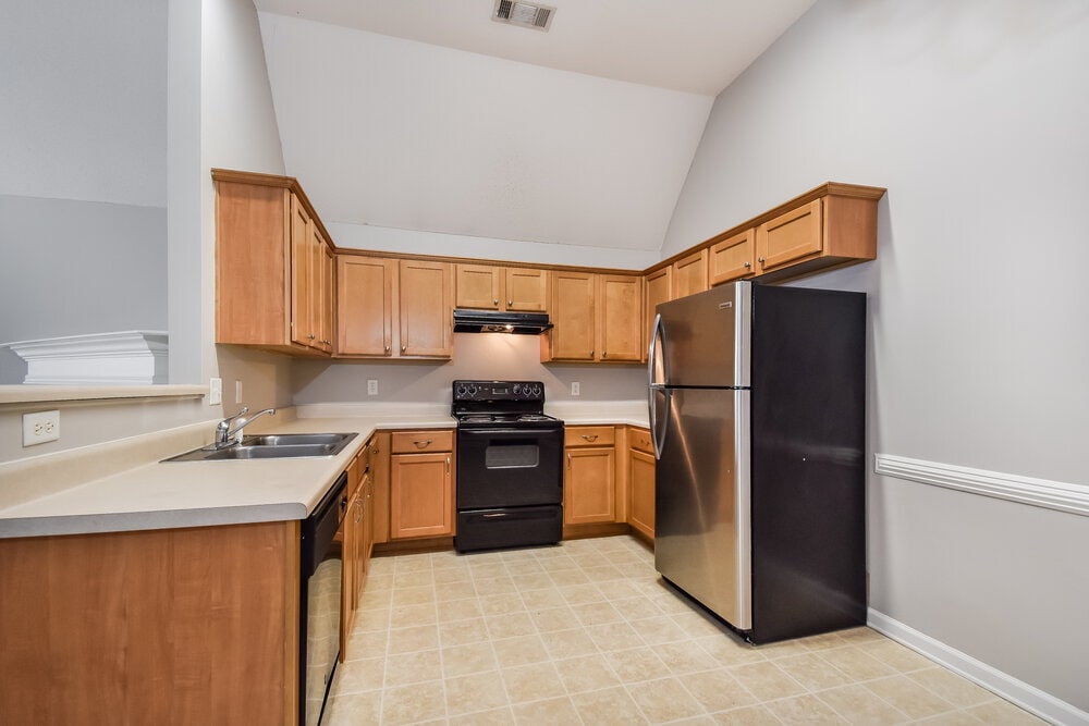 Building Photo - 10173 Evening Hill Dr