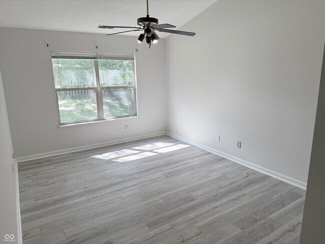 Building Photo - 1266 Auburn Dr