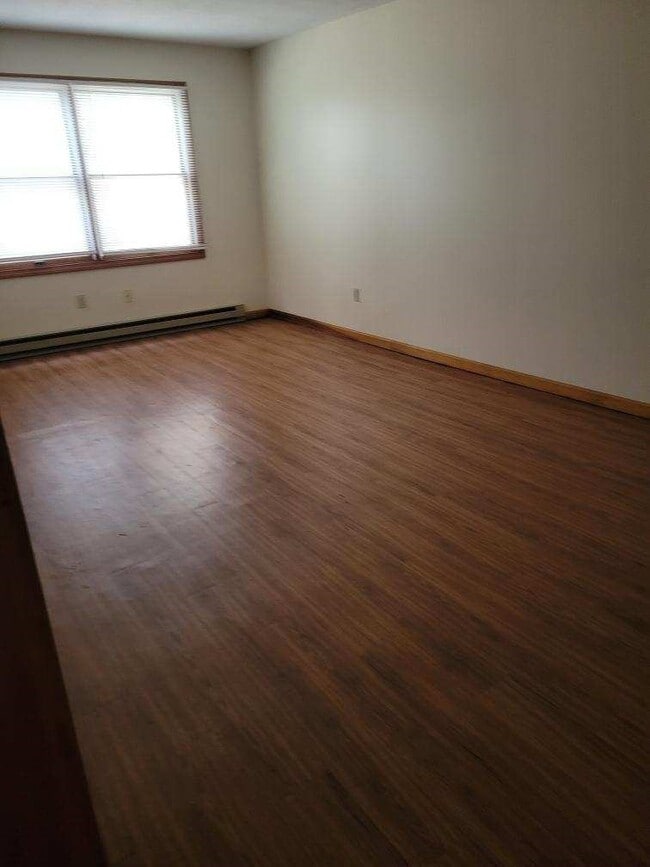 Bedroom - Brainard North