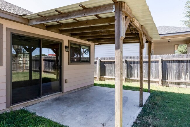 Building Photo - 8510 Starview St