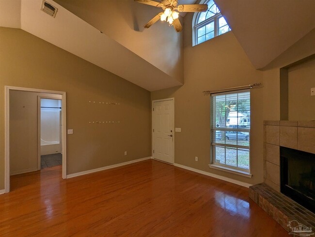 Building Photo - 9150 Stillbridge Ln