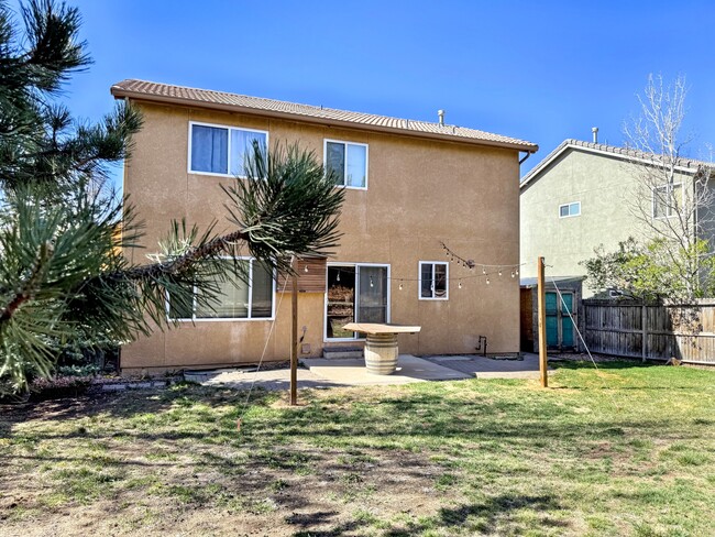 Building Photo - 6674 Chantilly Pl