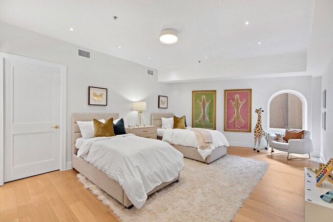 Building Photo - The Raphael 3 Bedroom Rental