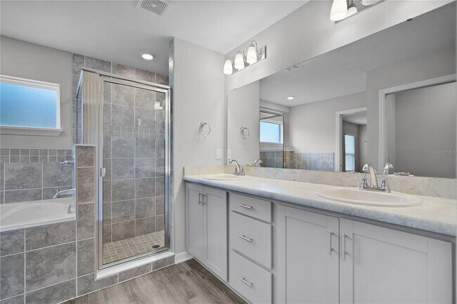 Building Photo - 2439 Matterhorn Trl