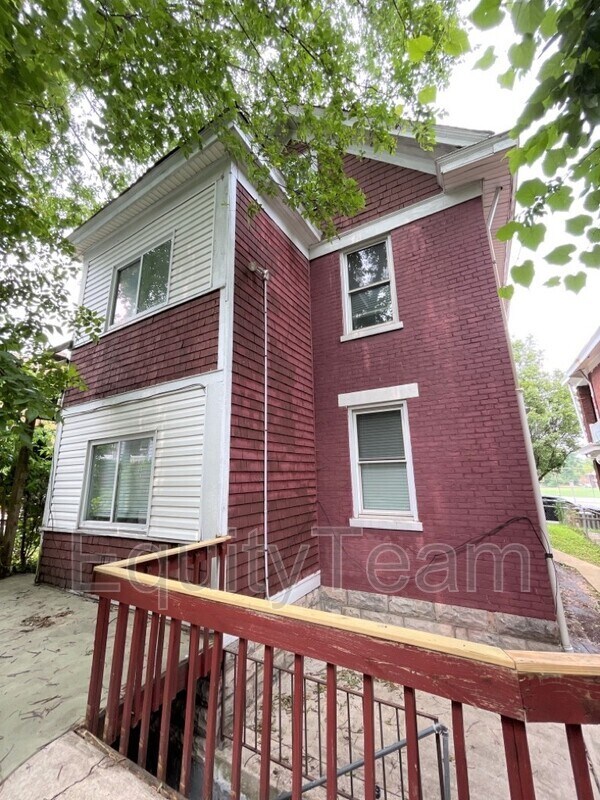 Building Photo - 603 Prospect Pl