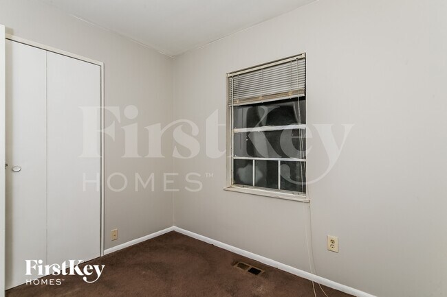 Building Photo - 4110 Mellis Dr