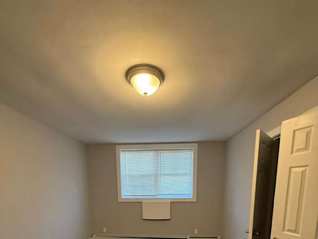 Building Photo - 394 Park Ave