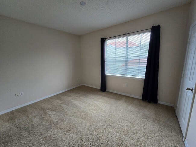 Building Photo - 2 bedroom, 2 bath For Rent Tampa Palms Area!