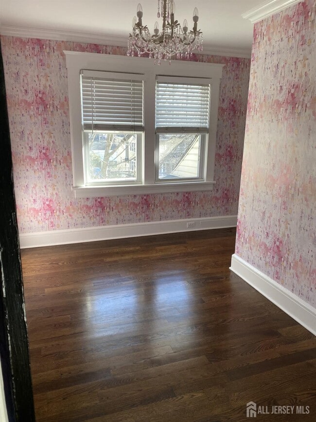 Building Photo - 645 Kimball Ave