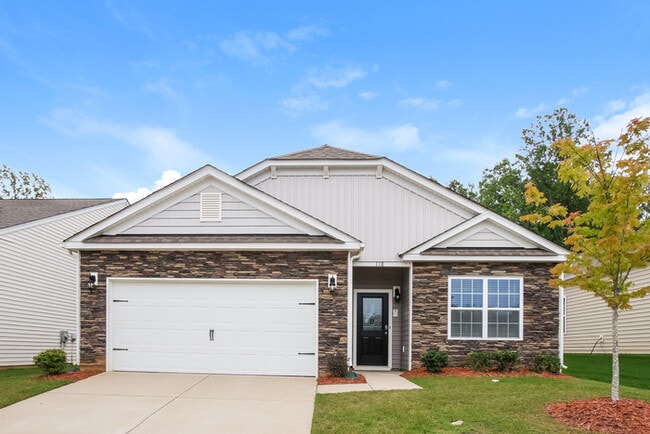 Building Photo - 118 Southhampton St