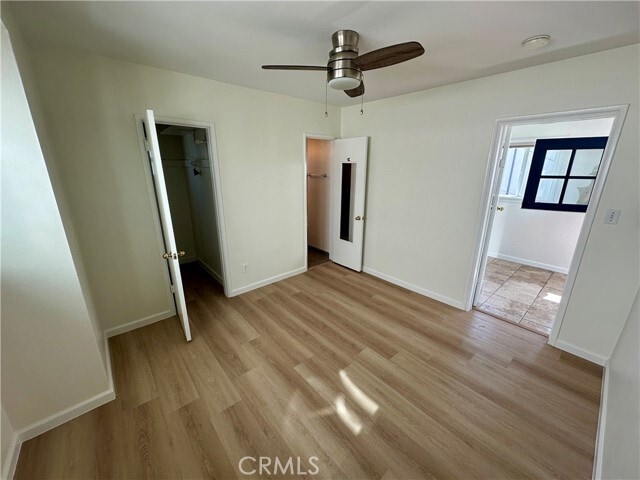 Building Photo - 933 Bayview Dr