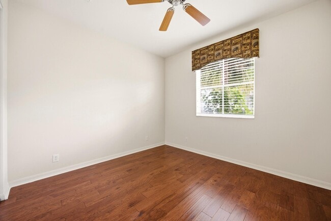 Building Photo - 195 Sedona Way