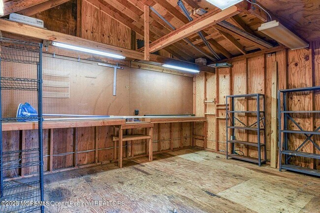 Building Photo - 208 Laurel Dr