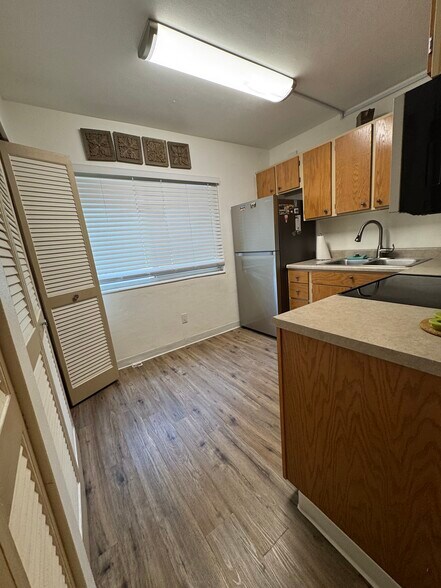 Kitchen - 6700 1st Ave S