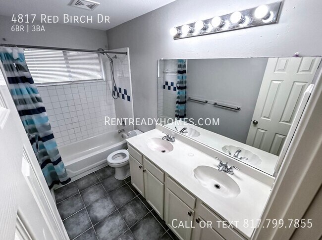 Building Photo - 4817 Red Birch Dr