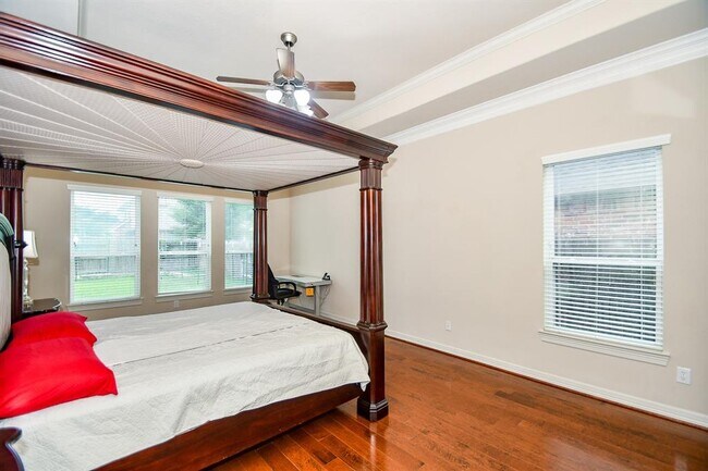 Building Photo - 1606 Locksley Ln