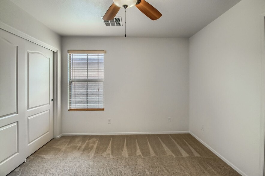 Building Photo - 3770 E Kristal Way