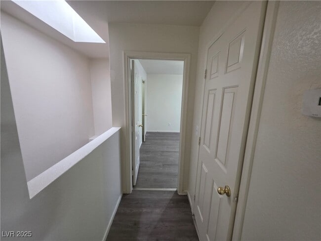 Building Photo - 8453 Vast Horizon Ave