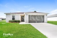 Building Photo - 820 SW Thrift Ave